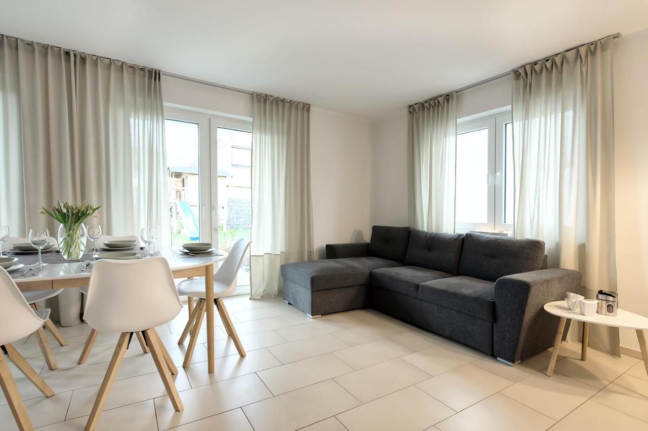 Modern Wohnen I Smart Tv I Terrasse I 2X Parkplatz I 2 Schlafzimmer I 6 Schlafplaetze Bad Oeynhausen Buitenkant foto